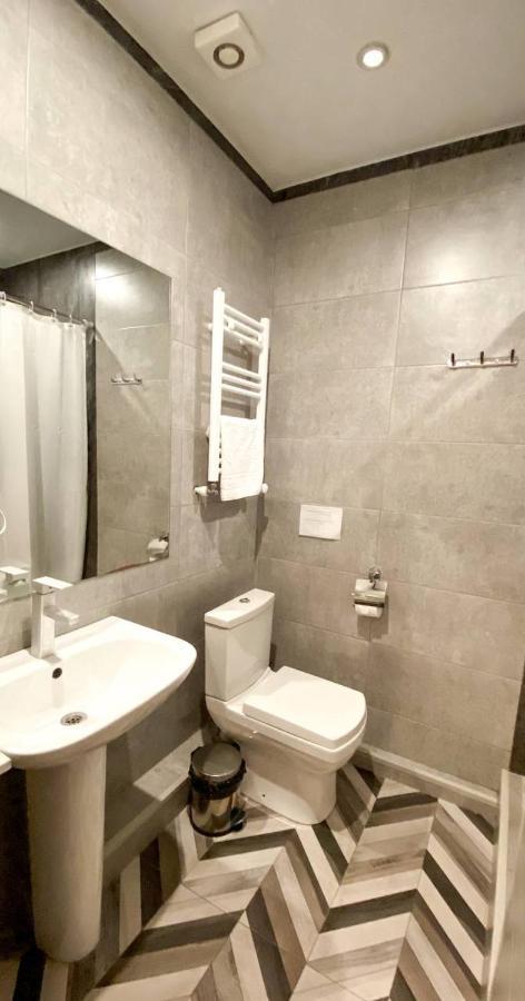 4 Rooms Tbilisi Exterior foto